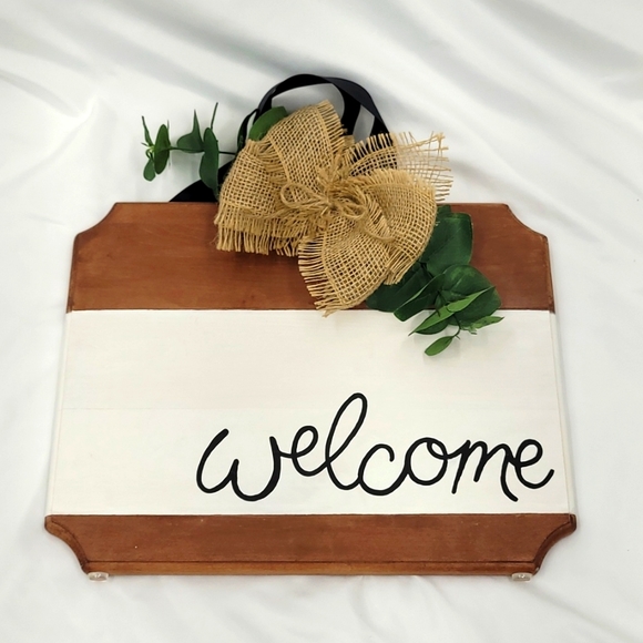 Welcome Sign Home Decor Housewarming Gift - Picture 1 of 5